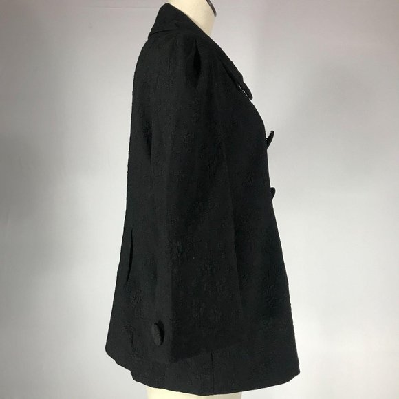 Truworths EU Size 40 (US 8) Black Embossed Double Breasted 3/4 Sleeve Jacket - Picture 2 of 10